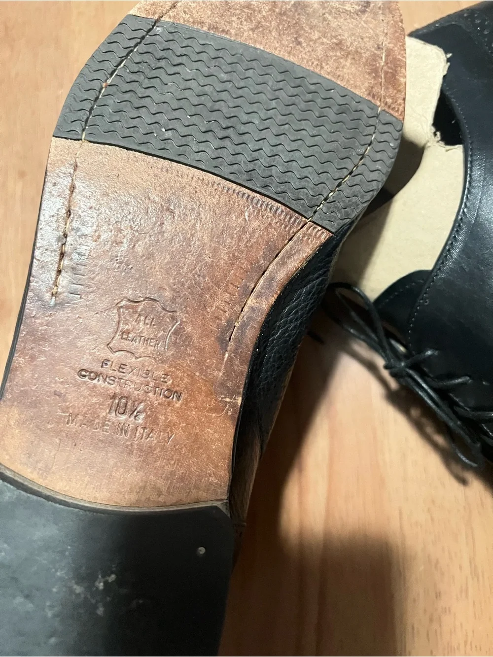 Pronto Uomo Firenze Leather Cap-toe Dress Shoes